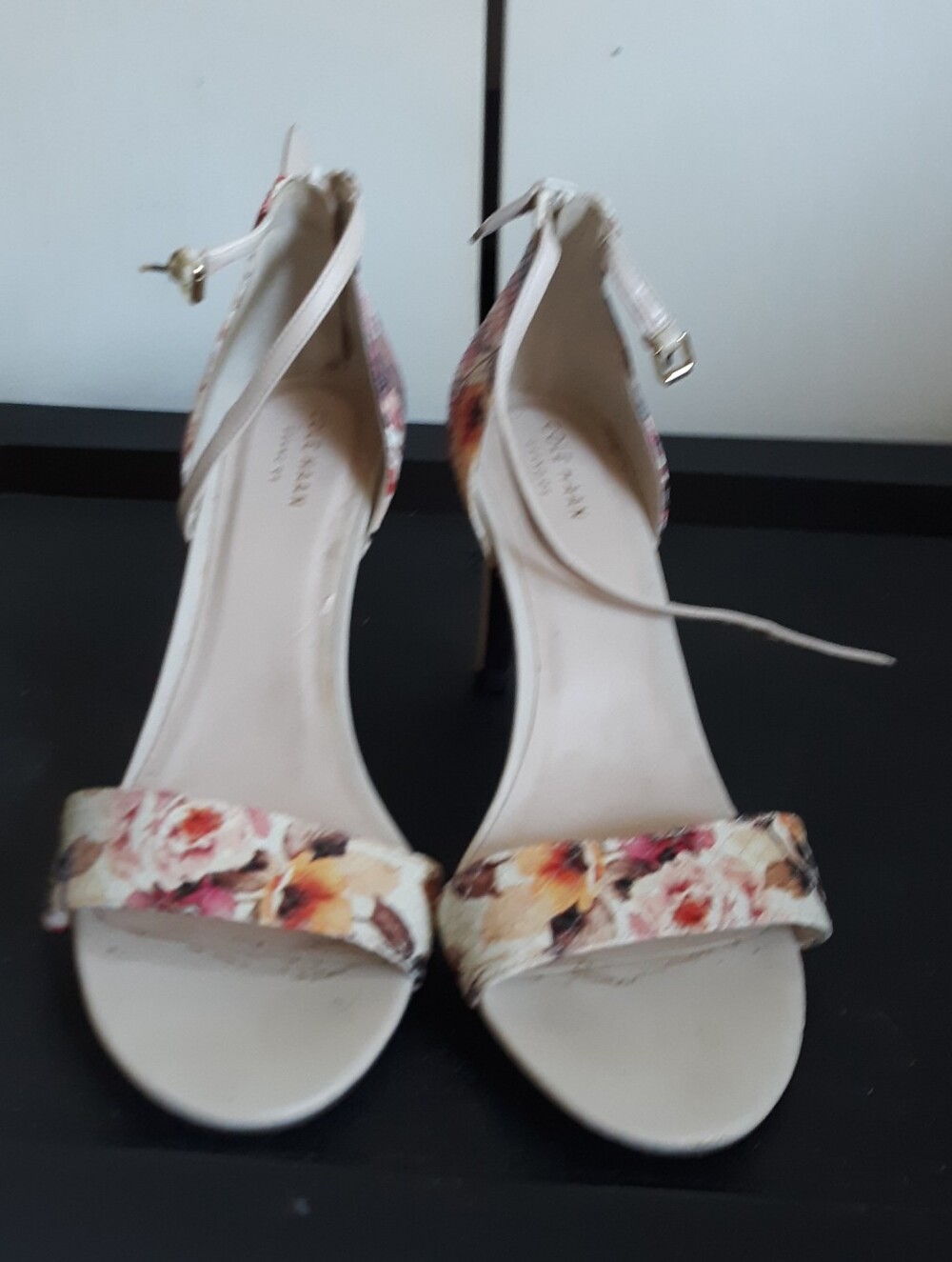 Cole Haan Grand OS Floral Snakeskin Sandals Ankle Strap Stiletto Heels 8.5B W072